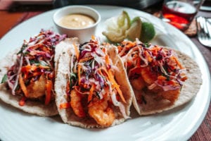 food in mexico shrimp tacos